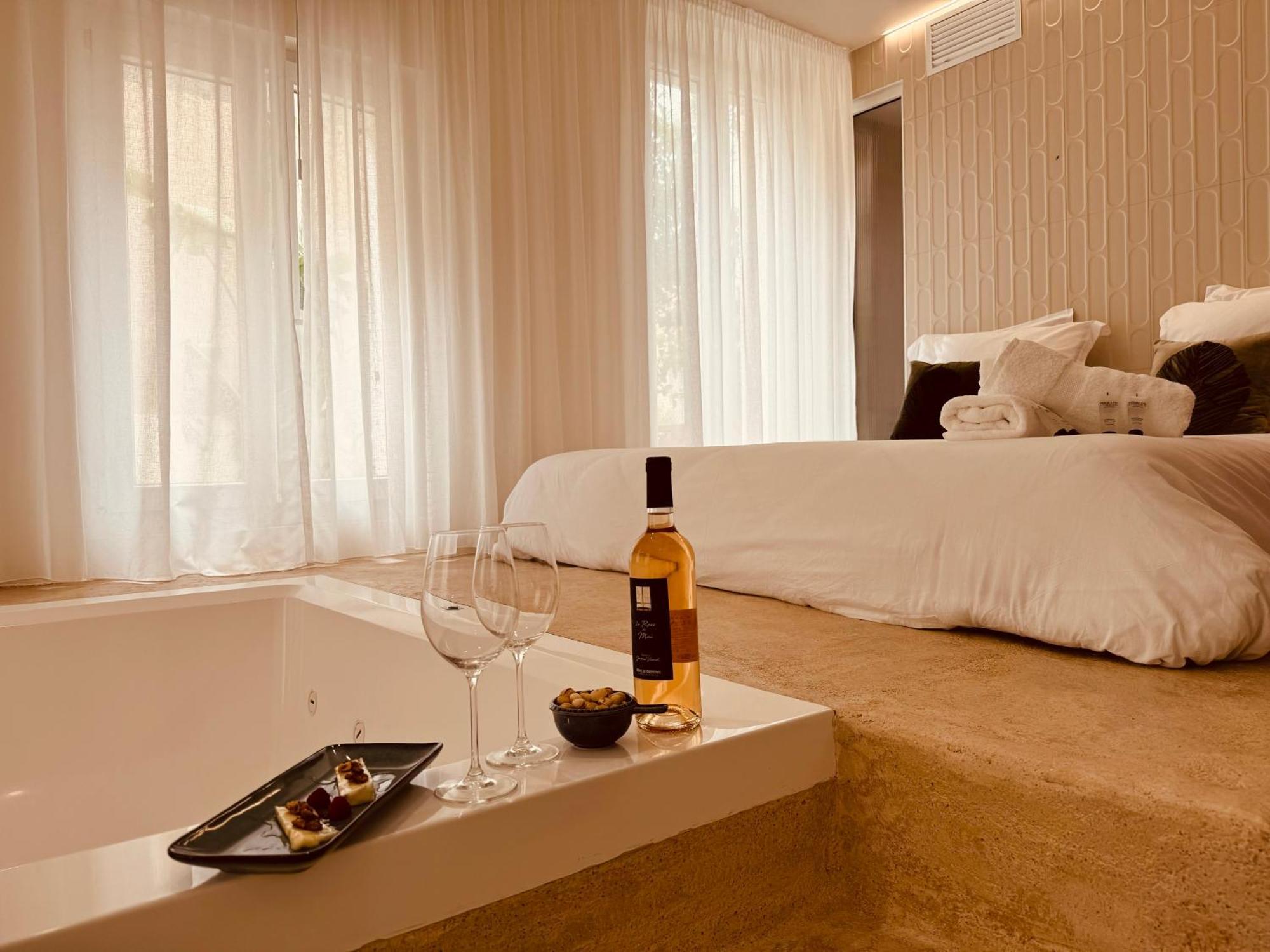 Maison Lyo Suite Luxe Cannes Exterior photo
